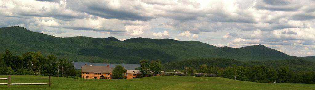 The Mountain Top Inn & Resort Chittenden Exterior photo